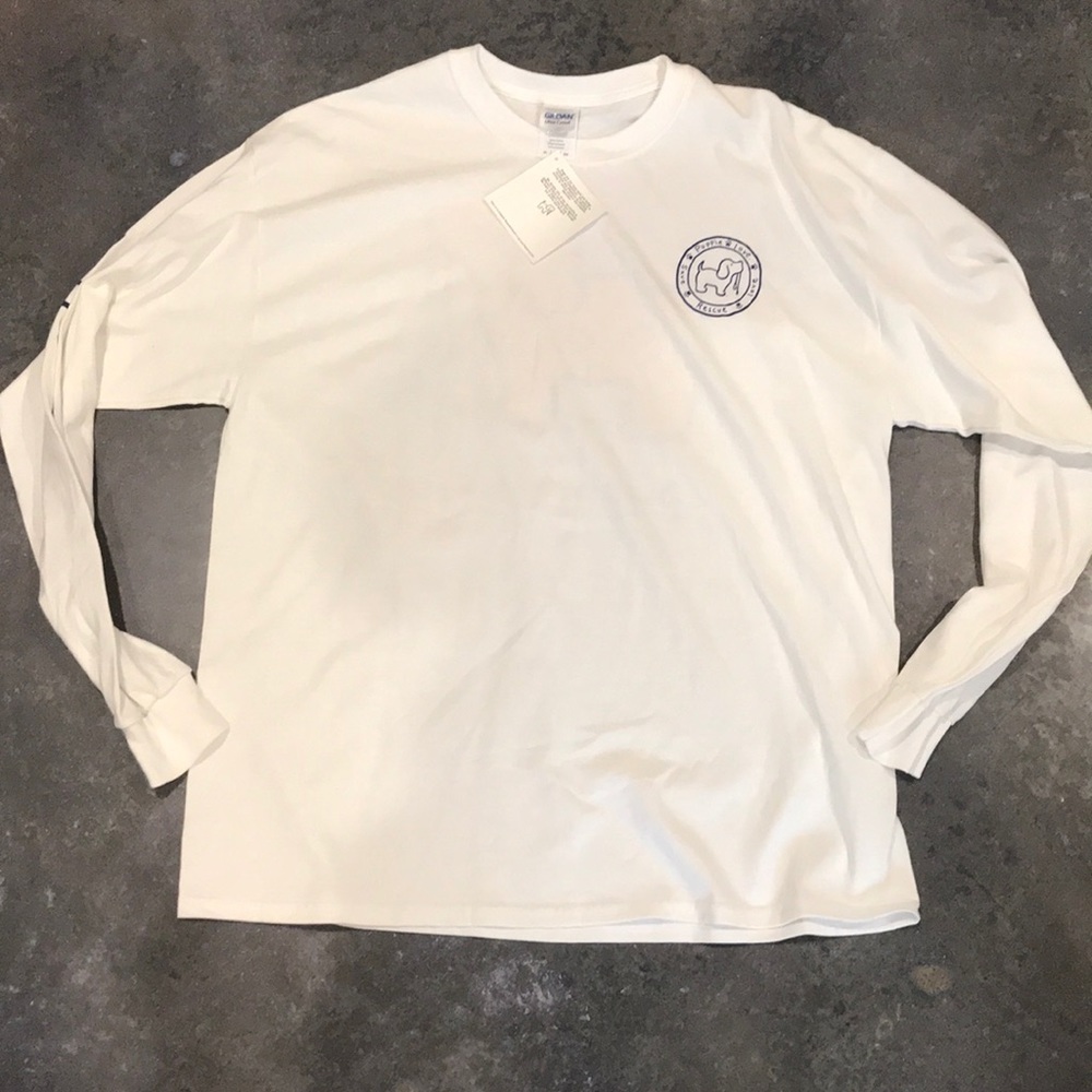 🐾NWT🐾White Puppie Love Long sleeve XL